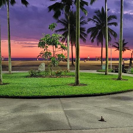 Apto Praia Gonzaga - Melhor Localizacao Appartement Santos  Buitenkant foto